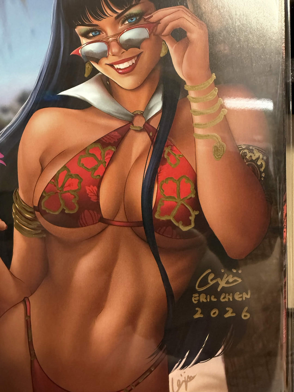 ✍️ Vampirella: Summer Special 2026 Virgin Variant by Eric "Weijic" Chen (Limited to 500) Signed in Gold Ink with Swimsuit and Armband Remark